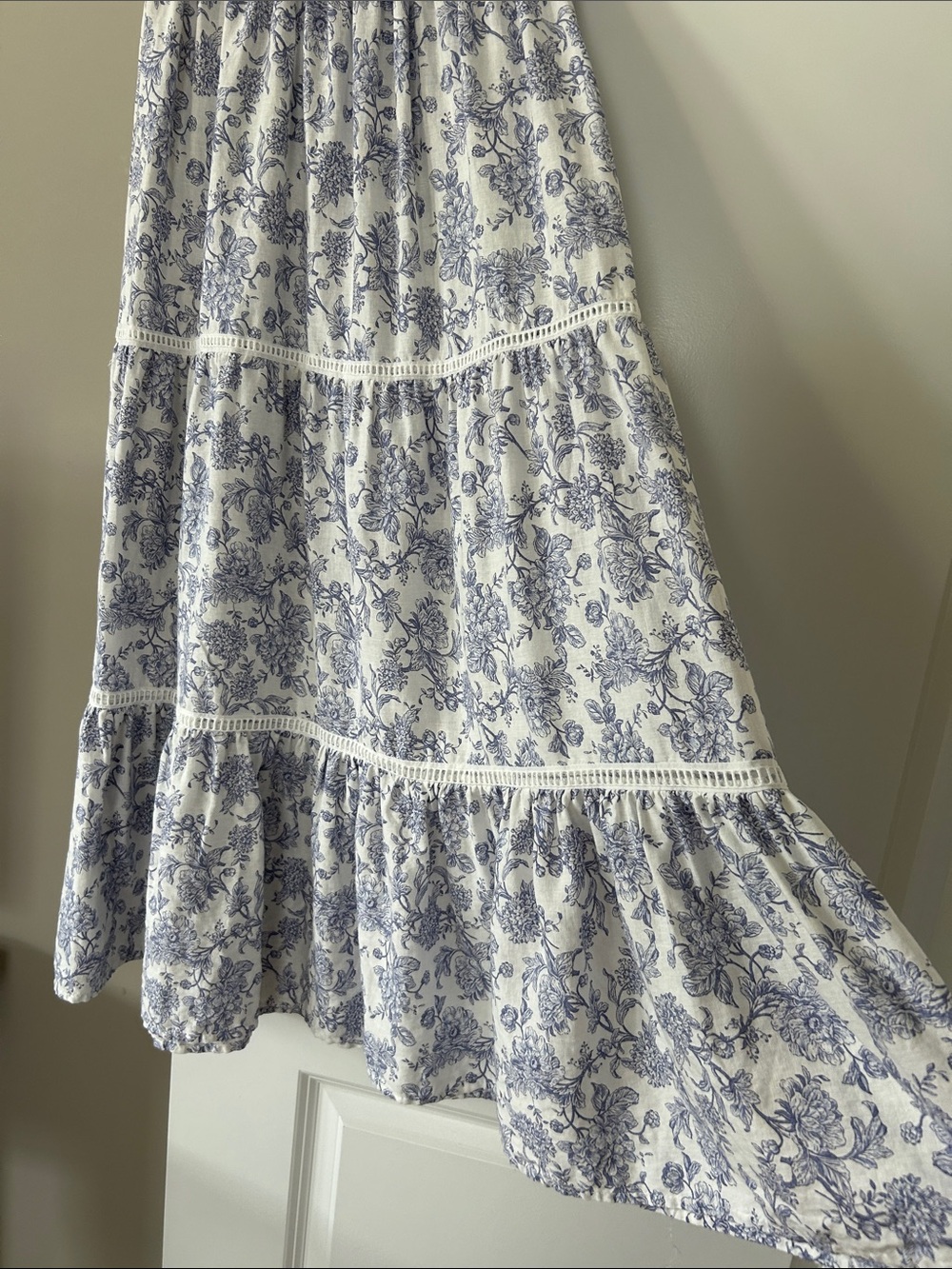 Cynthia Rowley Tiered Toile Print Maxi Skirt Small w MEASUREMENTS Lavender/Blue - Picture 4 of 11